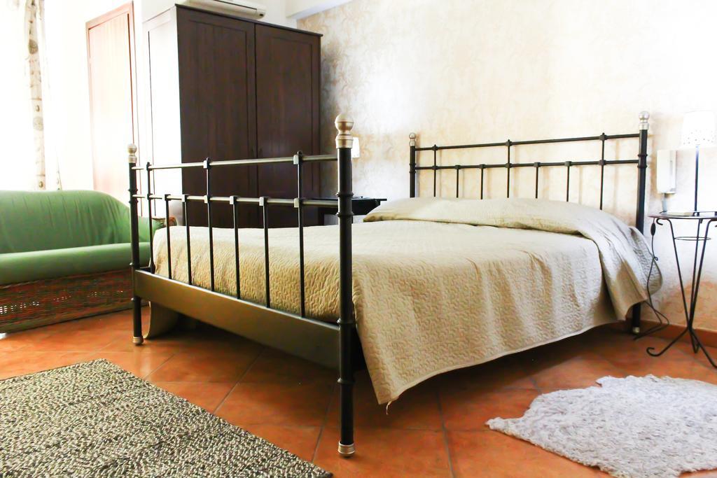 Bed and Breakfast Bed&breakfast Agrumi in terrazza Aragona Zimmer foto